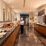 Hotel Dorint Main Taunus Zentrum Frankfurt 4*