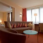 Dorint Main Taunus Zentrum Frankfurt 4*