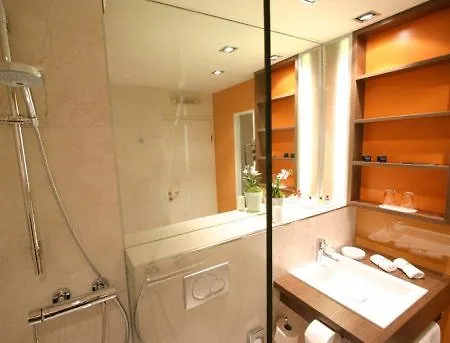 Main Taunus Zentrum Frankfurt Sulzbach By Sunday Hotels Hotel 4*