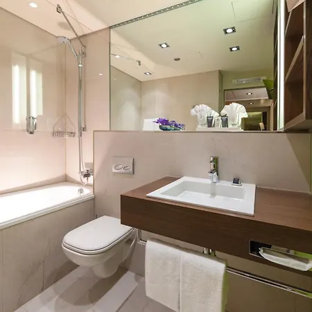 Dorint Main Taunus Zentrum Frankfurt Hotell