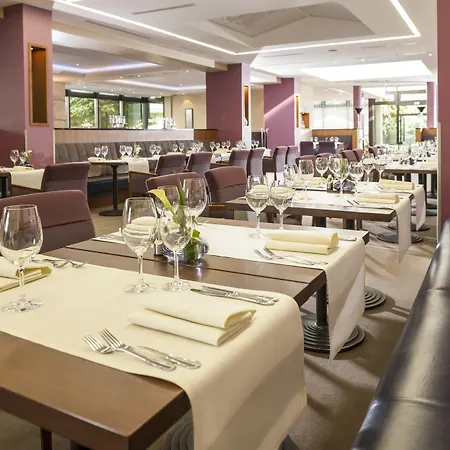 فندق Dorint Main Taunus Zentrum Frankfurt