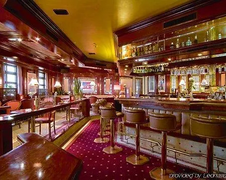 Hotel Dorint Main Taunus Zentrum Frankfurt 4*