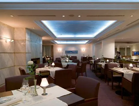 Dorint Main Taunus Zentrum Frankfurt