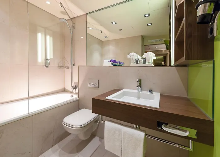 Dorint Main Taunus Zentrum Frankfurt Hotel