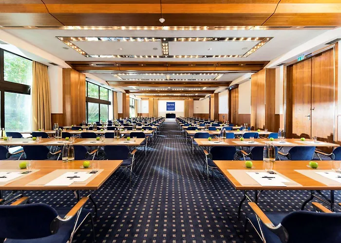 Hotel Dorint Main Taunus Zentrum Frankfurt