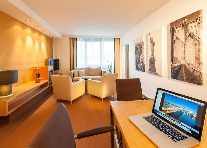 Dorint Main Taunus Zentrum Frankfurt Hotel 4*