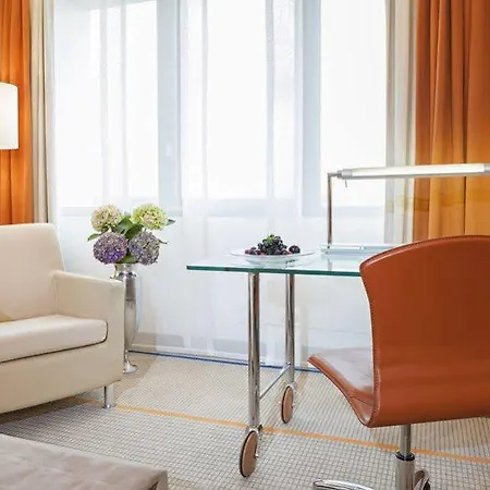 Dorint Main Taunus Zentrum Frankfurt Sulzbach Hotell Sulzbach (Hessen)